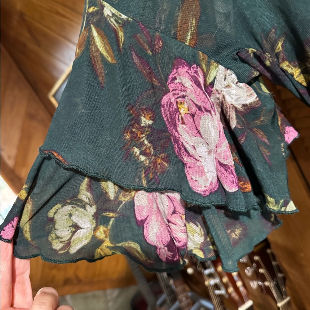 Floral Ruffle Women's Top - Dark Green with Pink Roses